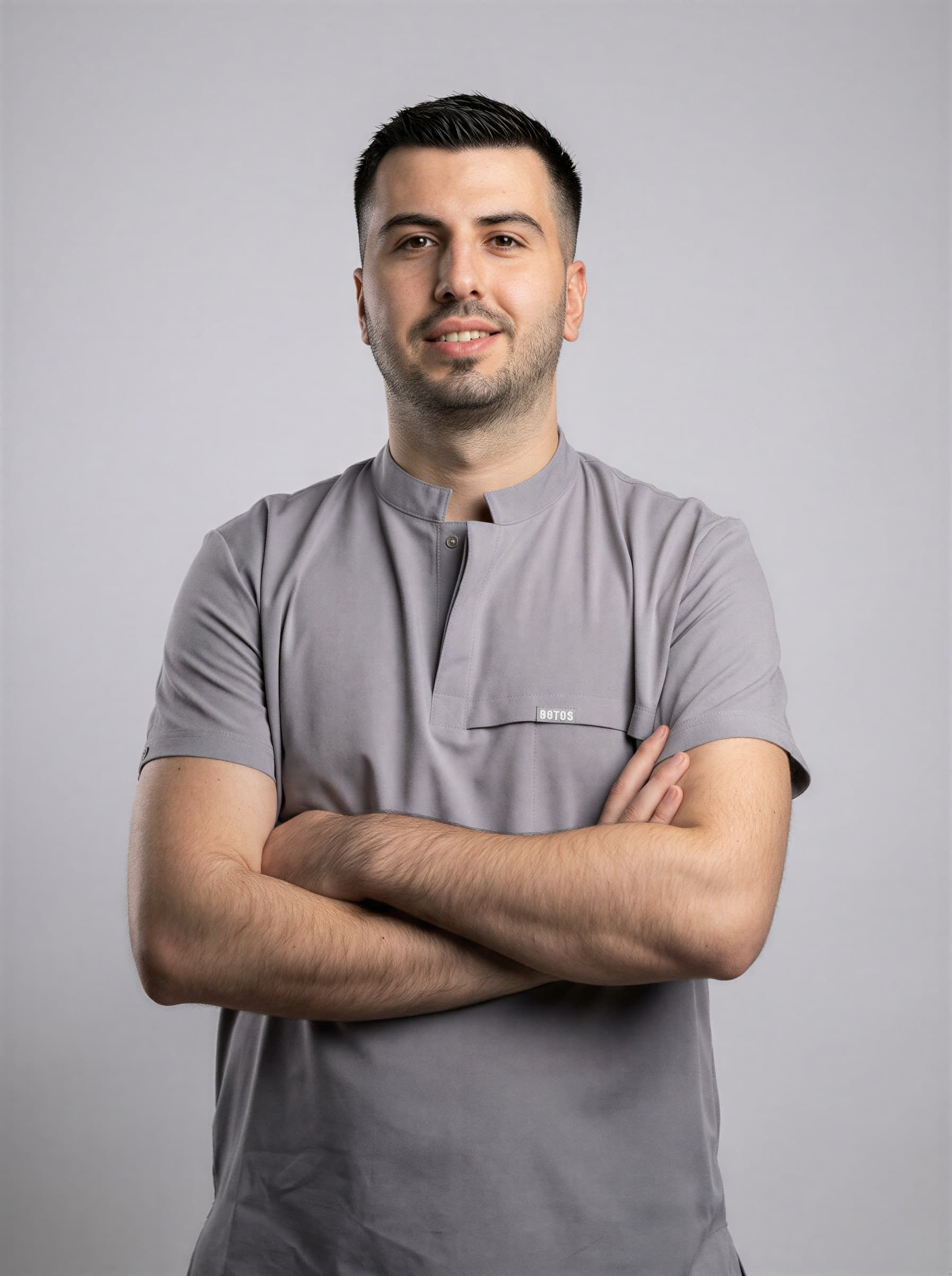 Dt. Tolga Gümüşoğlu